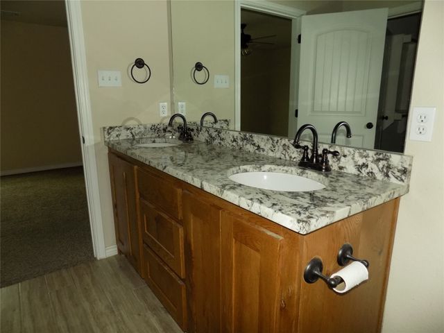 2007 Brown Loop, Poolville, TX 76487