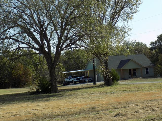 2007 Brown Loop, Poolville, TX 76487