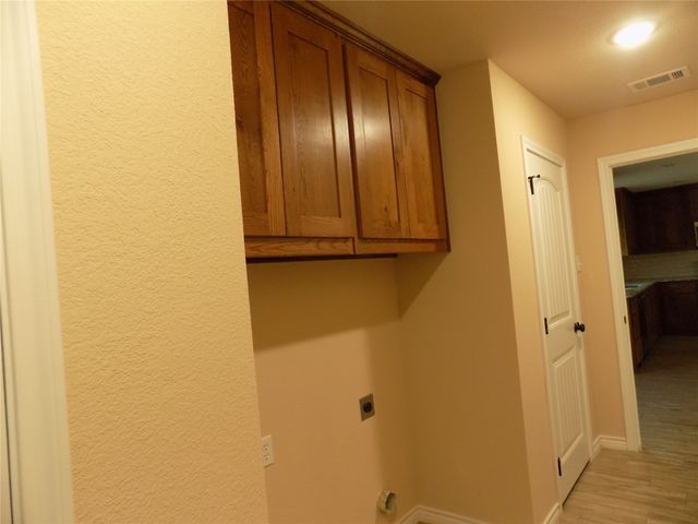 2007 Brown Loop, Poolville, TX 76487