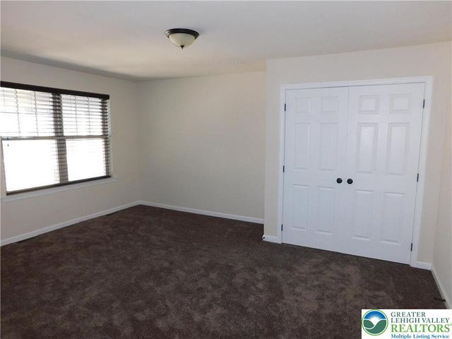 639 Linden Street, Coopersburg Boro, PA 18036