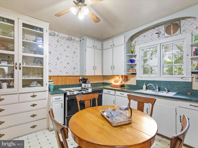 140 DELAWARE AVE, Laurel, DE 19956