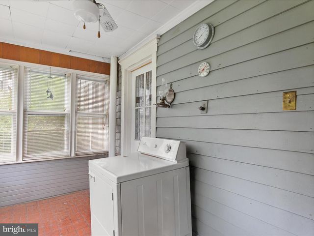 140 DELAWARE AVE, Laurel, DE 19956