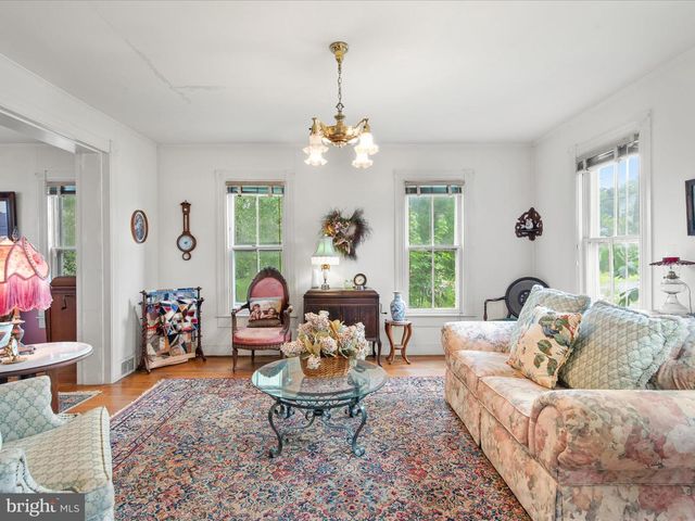 140 DELAWARE AVE, Laurel, DE 19956