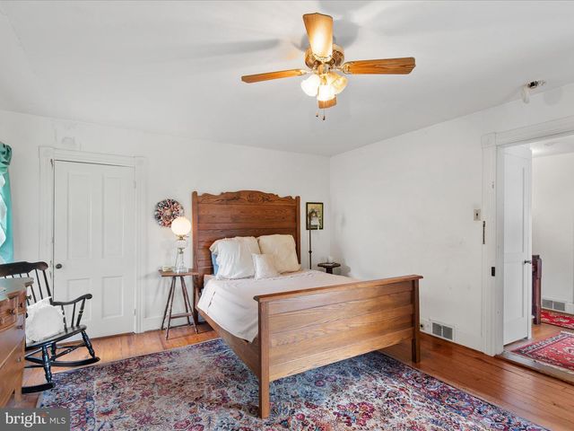 140 DELAWARE AVE, Laurel, DE 19956