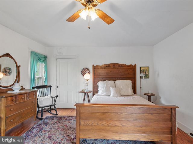 140 DELAWARE AVE, Laurel, DE 19956