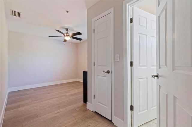 4626 LEGACY PARK DRIVE, Tampa, FL 33611