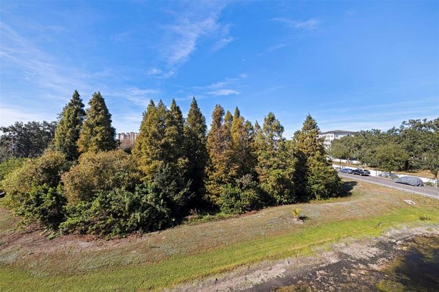 4626 LEGACY PARK DRIVE, Tampa, FL 33611