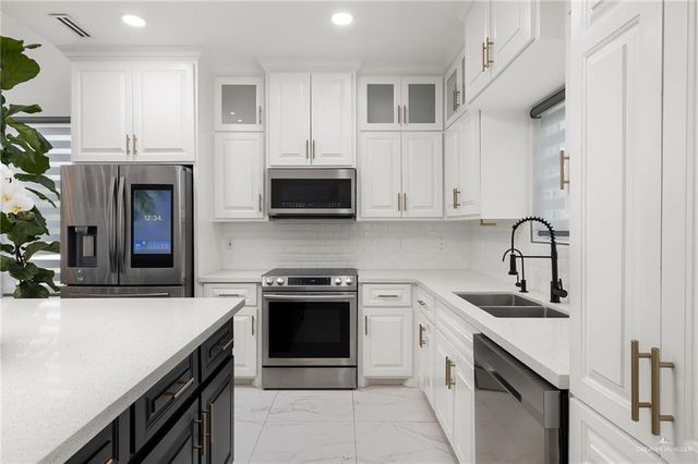2201 Dorado Drive, Mission, TX 78573