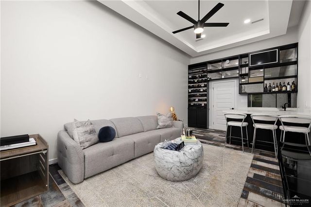 2201 Dorado Drive, Mission, TX 78573