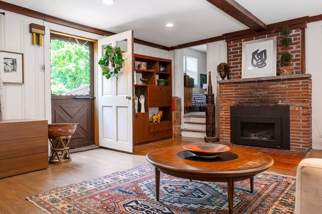 32 Fern St., Concord, MA 01742