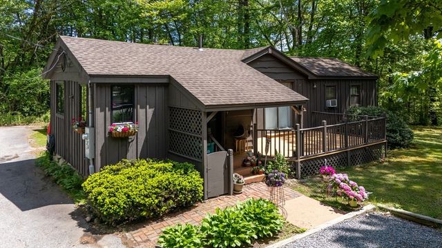 32 Fern St., Concord, MA 01742