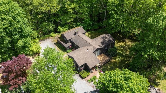 32 Fern St., Concord, MA 01742