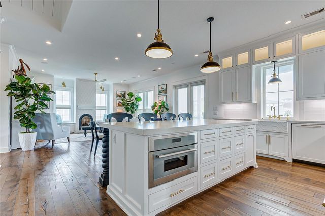 26119 Flamingo Drive, Galveston, TX 77554