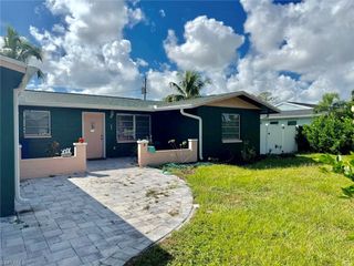 2354 Gorham AVE, Fort Myers, FL 33907