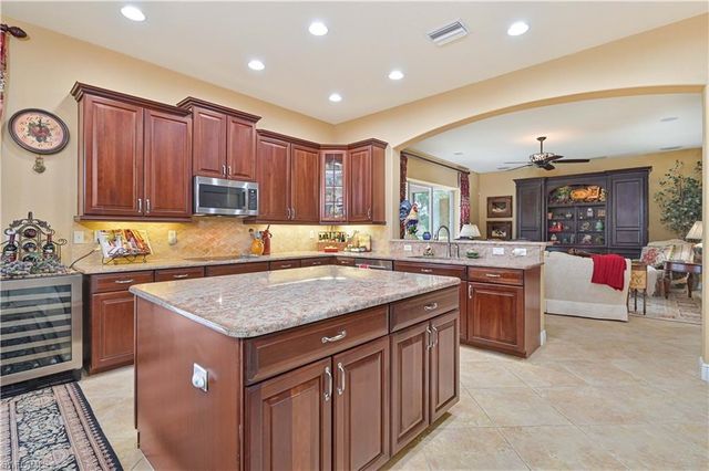 13900 Binghampton DR, Fort Myers, FL 33905