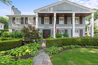 3390 Burning Bush Road, Bloomfield Hills, MI 48301