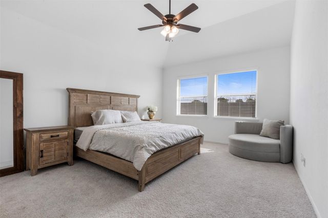 11918 Autumn Leaf Drive, Mont Belvieu, TX 77535