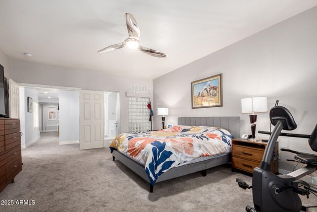 333 N PENNINGTON Drive 15, Chandler, AZ 85224