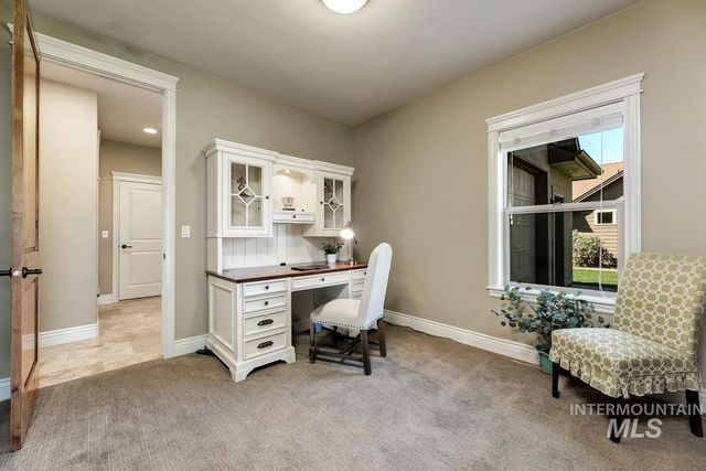 4212 W Pine Meadows Drive, Eagle, ID 83616