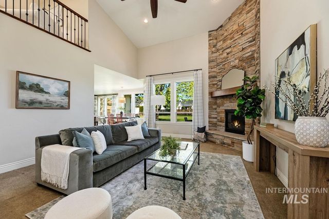 4212 W Pine Meadows Drive, Eagle, ID 83616