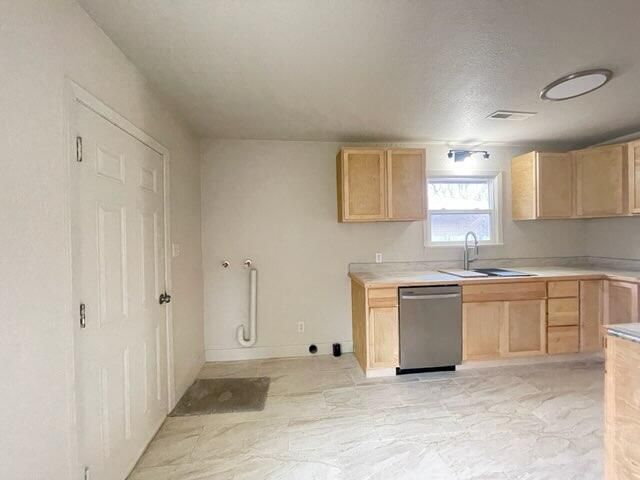 4225 Summers Lane, Klamath Falls, OR 97603