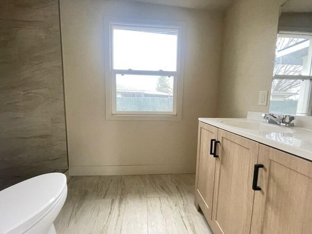 4225 Summers Lane, Klamath Falls, OR 97603