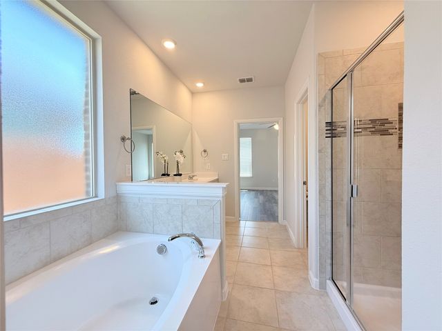 16004 Farringdon Street, Fort Worth, TX 76247