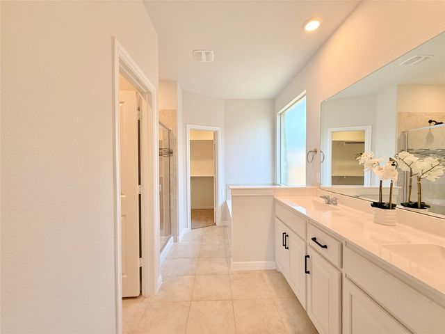 16004 Farringdon Street, Fort Worth, TX 76247
