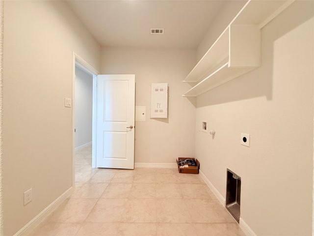 16004 Farringdon Street, Fort Worth, TX 76247