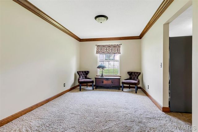 13 Tremaine Court, St Charles, MO 63304