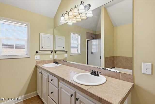 318 Austin Circle, Brandon, MS 39047