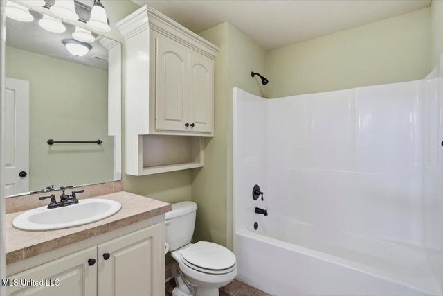 318 Austin Circle, Brandon, MS 39047