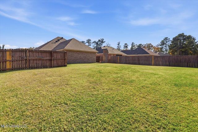 318 Austin Circle, Brandon, MS 39047