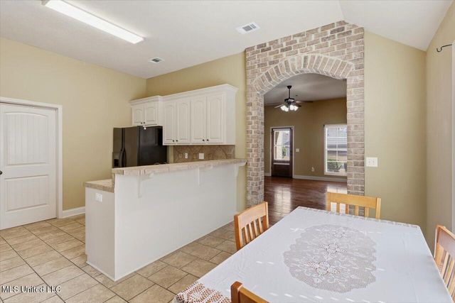 318 Austin Circle, Brandon, MS 39047