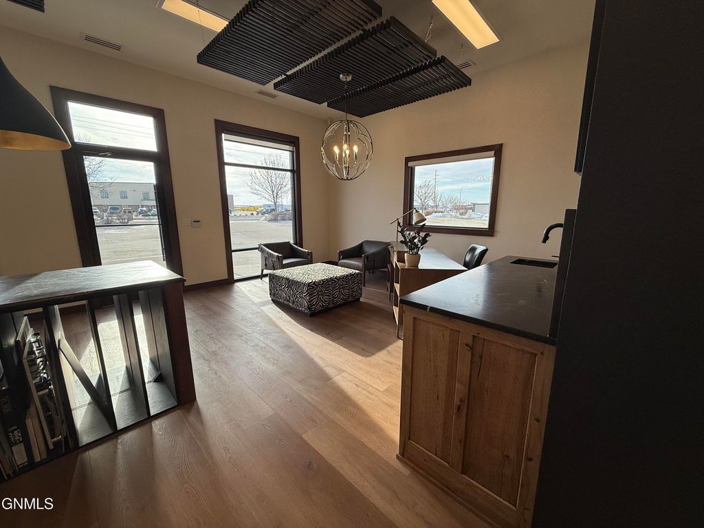 3250 Rock Island Pl Place, Bismarck, ND 58504 photo 4