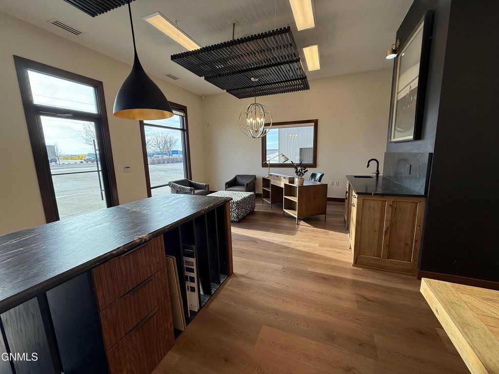 3250 Rock Island Pl Place, Bismarck, ND 58504 photo 5