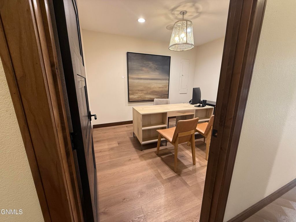 3250 Rock Island Pl Place, Bismarck, ND 58504 photo 9