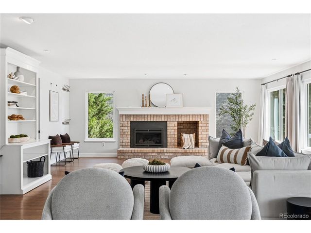 8927 Green Meadows Ln, Highlands Ranch, CO 80126