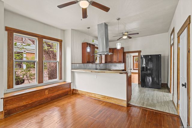 235 CORNELL AVE, San Antonio, TX 78201