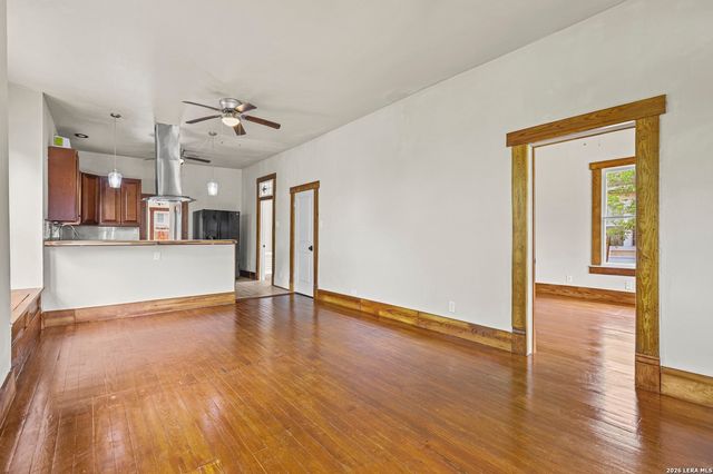 235 CORNELL AVE, San Antonio, TX 78201