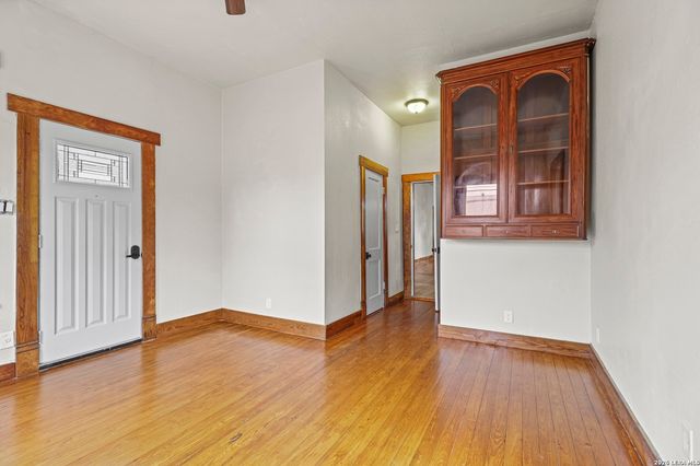 235 CORNELL AVE, San Antonio, TX 78201