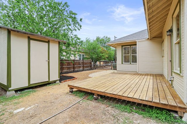 235 CORNELL AVE, San Antonio, TX 78201