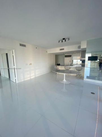 495 Brickell Ave 2902, Miami, FL 33131