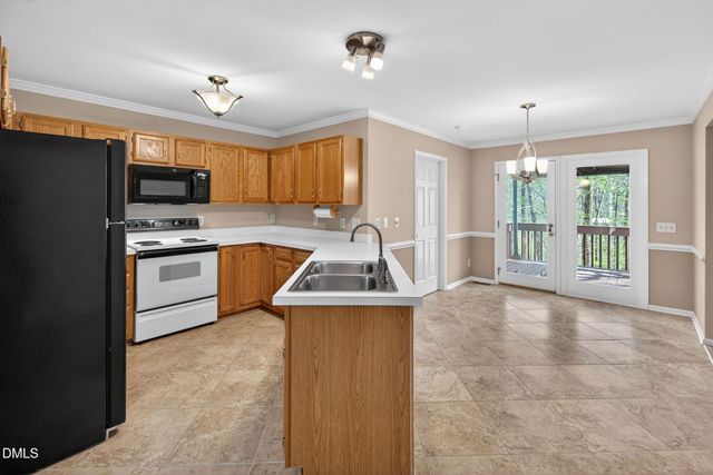 106 Eagle Swoop Court, Cary, NC 27513