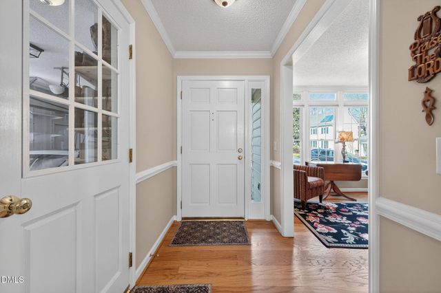 106 Eagle Swoop Court, Cary, NC 27513