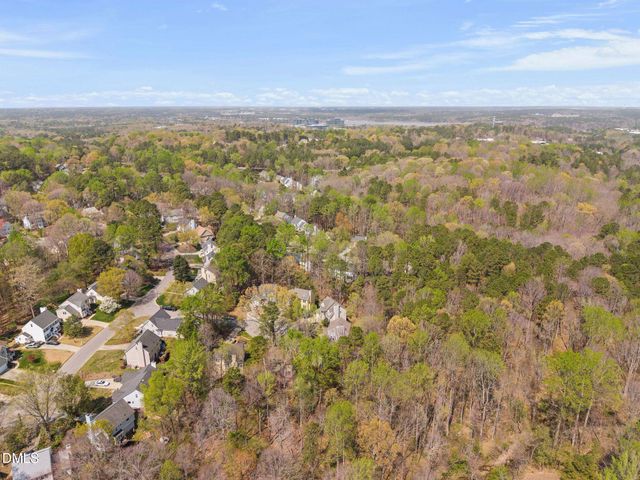 106 Eagle Swoop Court, Cary, NC 27513