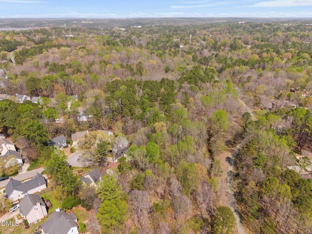 106 Eagle Swoop Court, Cary, NC 27513