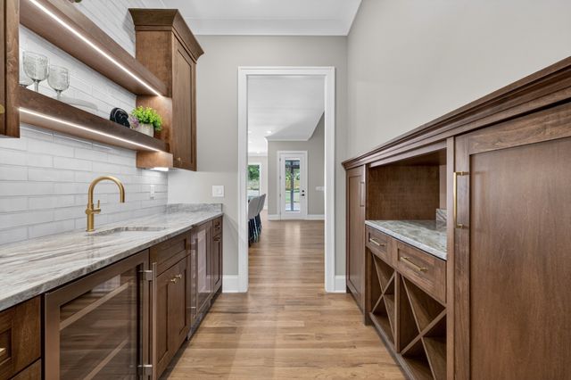 9016 Hood Pl, Brentwood, TN 37027