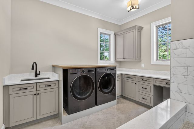 9016 Hood Pl, Brentwood, TN 37027