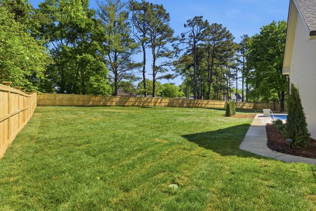 9016 Hood Pl, Brentwood, TN 37027